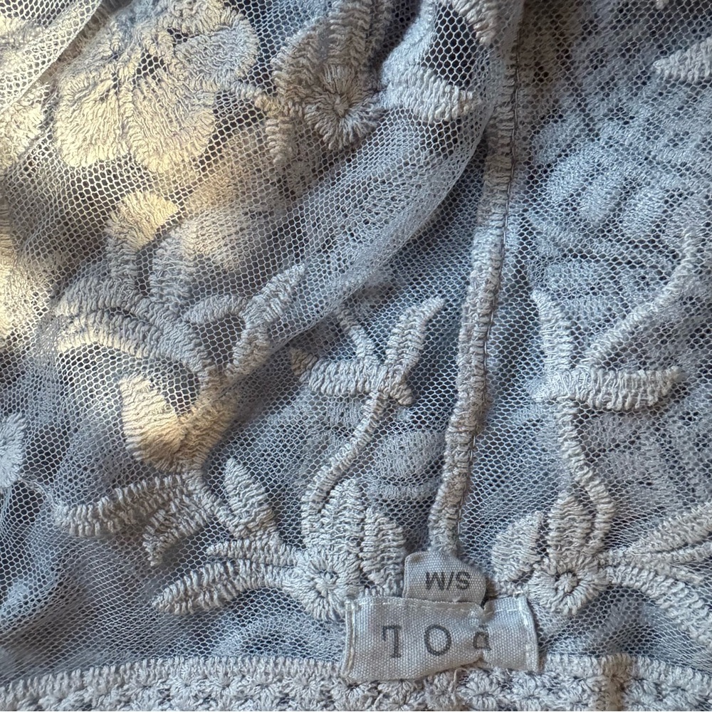 POL Sheer Dainty Lace Midi Robe Coverup - Picture 7 of 8